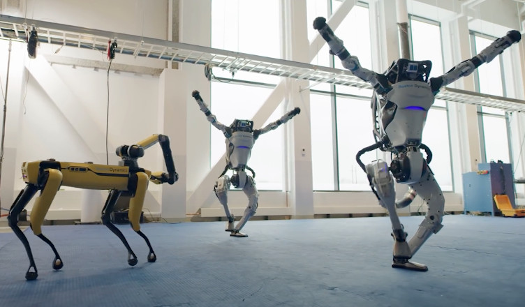 boston dynamics tanczace roboty